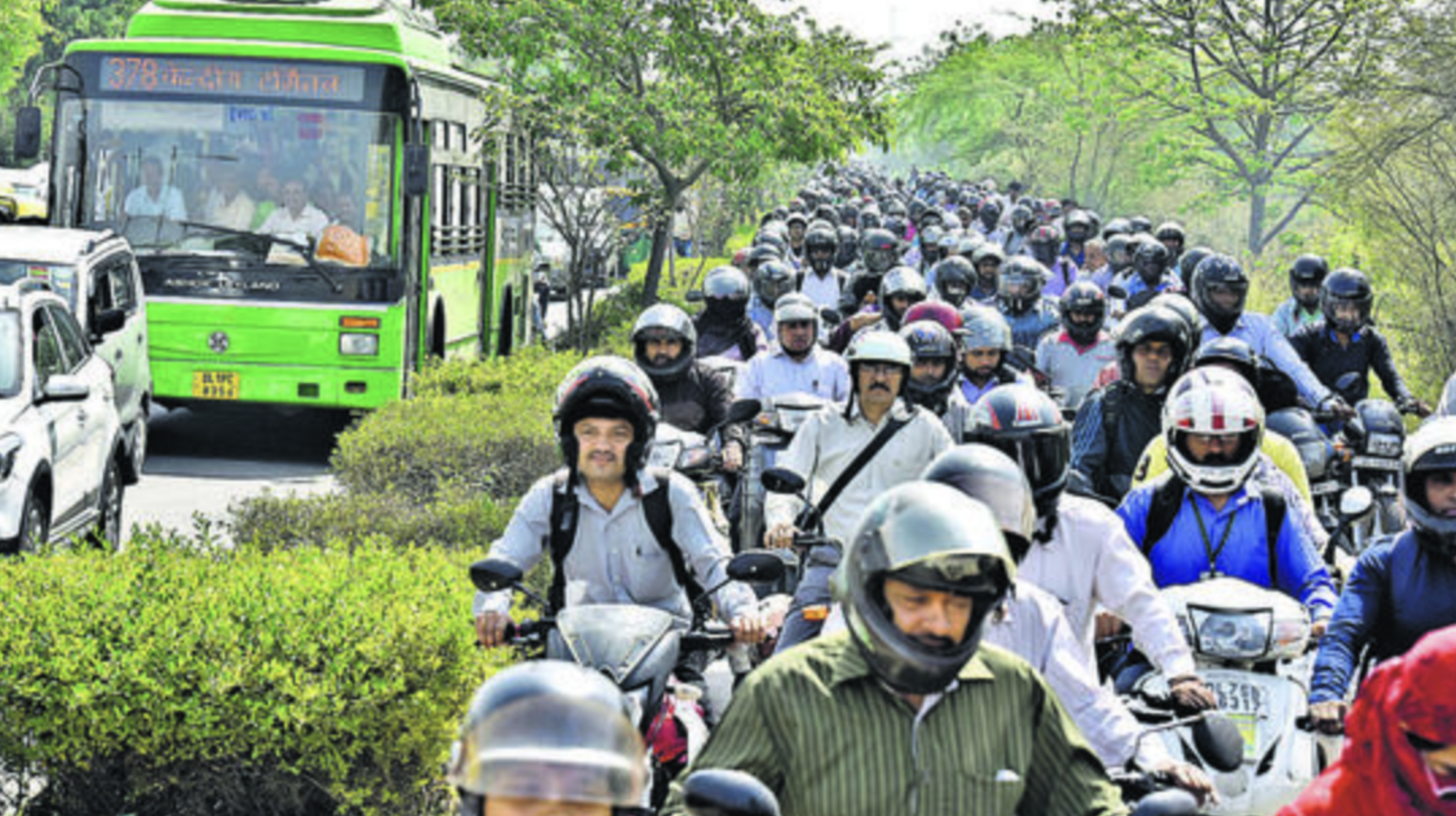 CNG Auto, Petrol 2-Wheelers Can Be Banned In Delhi After Aug 2026